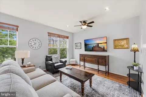 Living - 9155 Ribbon Falls Loop, Bristow, VA 20136 photo 1 of 3