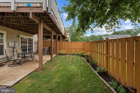 Exterior - 9155 Ribbon Falls Loop, Bristow, VA 20136 photo 10 of 10