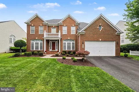 1942 Powells Landing Cir, Woodbridge, VA 22191