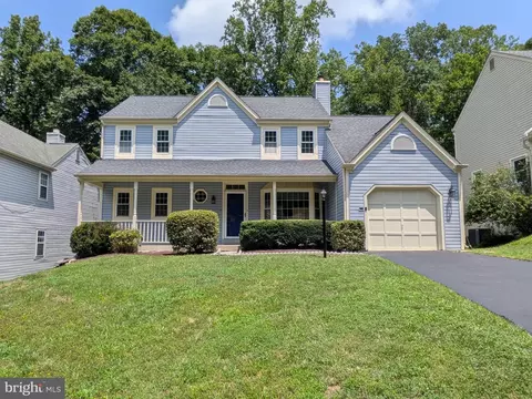 11969 Home Guard Dr, Woodbridge, VA 22192
