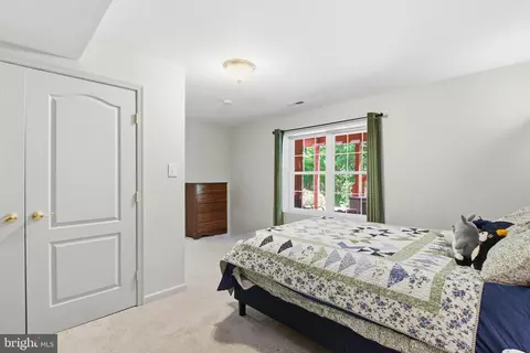 Bedroom - 3646 Thomasson Crossing Dr, Triangle, VA 22172 photo 8 of 8