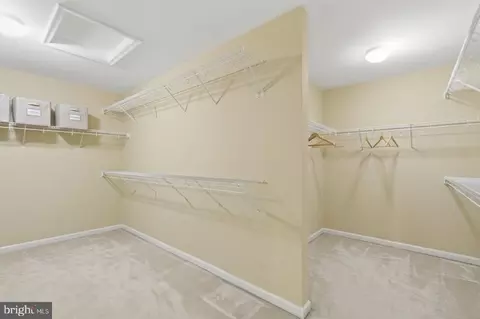 Entry Way - 3646 Thomasson Crossing Dr, Triangle, VA 22172 photo 5 of 6