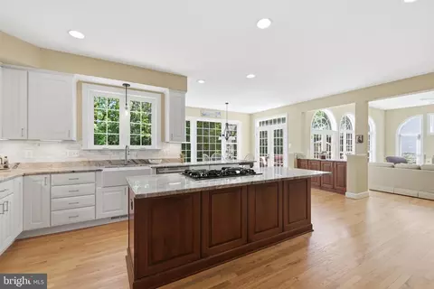 Kitchen - 3646 Thomasson Crossing Dr, Triangle, VA 22172 photo 5 of 6