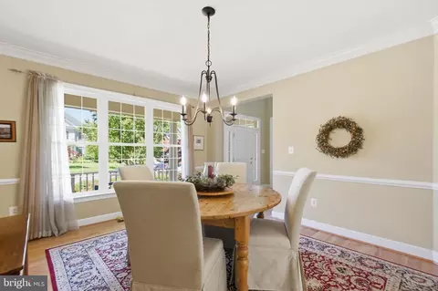 Dining - 3646 Thomasson Crossing Dr, Triangle, VA 22172 photo 3 of 5