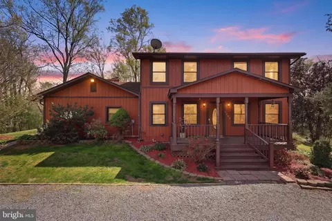 1699 James Madison Hwy, Haymarket, VA 20169