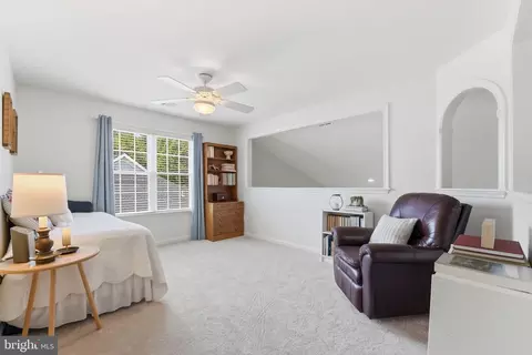 Bedroom - 13886 Crabtree Way, Gainesville, VA 20155 photo 8 of 9