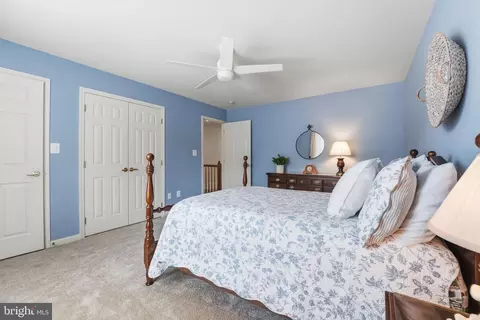Bedroom - 13886 Crabtree Way, Gainesville, VA 20155 photo 7 of 9