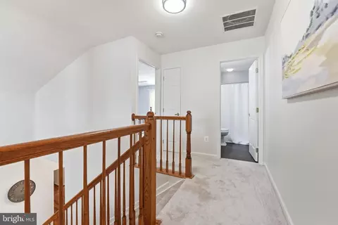 Entry Way - 13886 Crabtree Way, Gainesville, VA 20155 photo 6 of 8