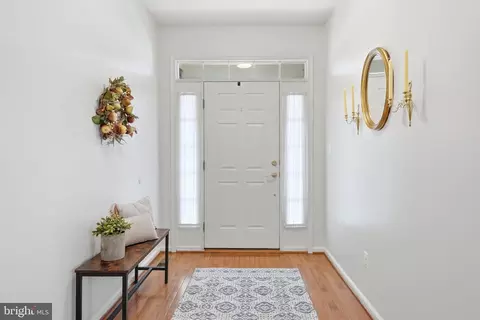 Entry Way - 13886 Crabtree Way, Gainesville, VA 20155 photo 1 of 8