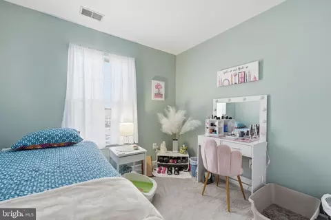 Bedroom - 9083 Slate Stone Loop, Bristow, VA 20136 photo 4 of 4