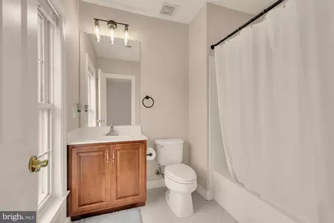 3232 Lost Pond Ct, Triangle, VA 22172 photo 39