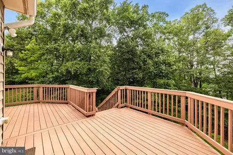 3232 Lost Pond Ct, Triangle, VA 22172 photo 22