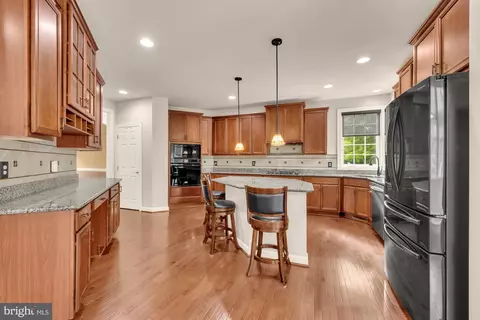 3232 Lost Pond Ct, Triangle, VA 22172 photo 14
