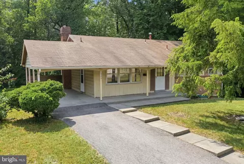 14391 Orange Ct, Woodbridge, VA 22191