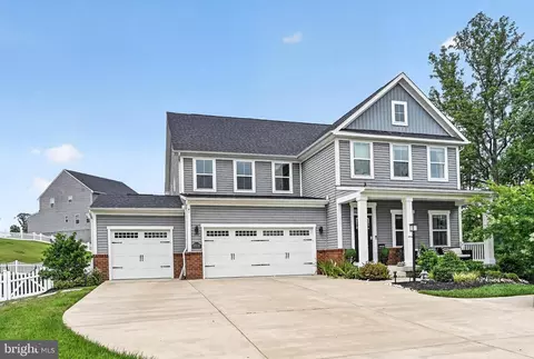 6838 Northbourne Ct, Haymarket, VA 20169