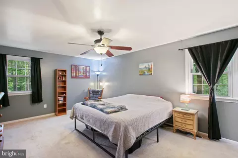 Bedroom - 6716 River Rd, Manassas, VA 20111 photo 5 of 7