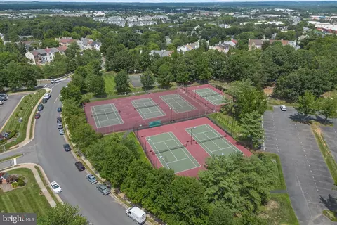 View/Area - 11190 Privates Ct, Manassas, VA 20109 photo 4 of 5