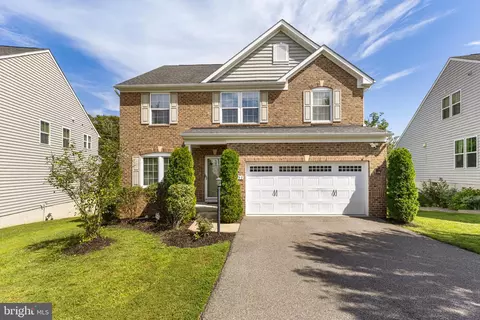 4557 Cotswold Manor Loop, Woodbridge, VA 22192
