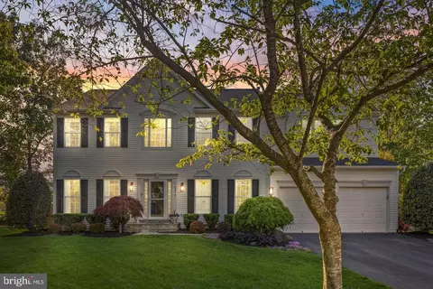 10274 Horizon View Ct, Nokesville, VA 20181