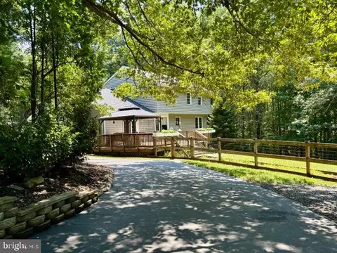 Other - 6512 Basil Ct, Manassas, VA 20112 photo 10 of 11