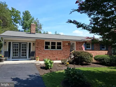 6761 Madison St, Haymarket, VA 20169