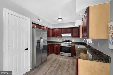 Kitchen - 8209 Sunset Dr, Manassas, VA 20110 photo 2 of 3