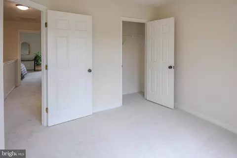 Bedroom - 15090 Danehurst Cir, Gainesville, VA 20155 photo 7 of 8