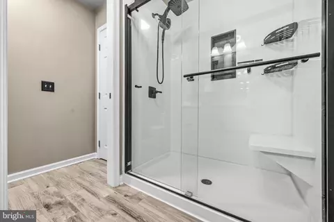 Entry Way - 16270 Gayle Ct, Triangle, VA 22172 photo 1 of 2