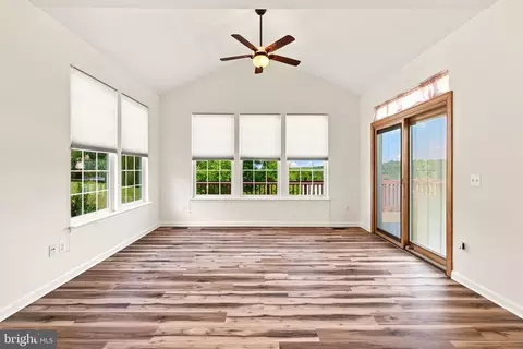 Living - 16469 Sparkling Brook Loop, Dumfries, VA 22025 photo 8 of 10