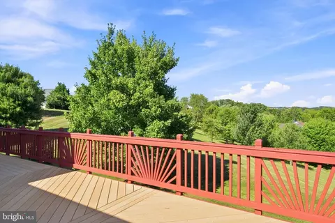Exterior - 16469 Sparkling Brook Loop, Dumfries, VA 22025 photo 5 of 12