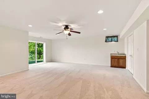 Living - 16469 Sparkling Brook Loop, Dumfries, VA 22025 photo 10 of 10