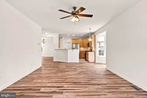 Living - 16469 Sparkling Brook Loop, Dumfries, VA 22025 photo 5 of 10
