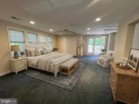 Bedroom - 3203 Riverview Dr, Triangle, VA 22172 photo 2 of 4