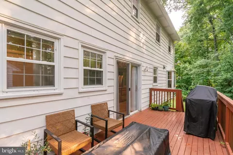 Exterior - 13402 Carrageen Dr, Manassas, VA 20112 photo 10 of 10