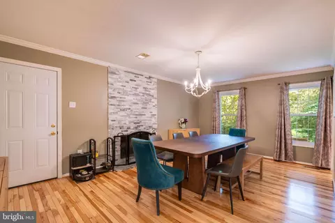 Dining - 13402 Carrageen Dr, Manassas, VA 20112 photo 3 of 4