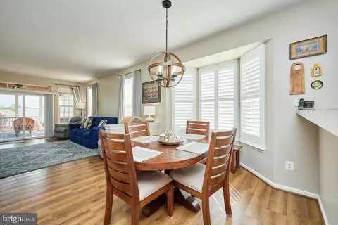 Dining - 3941 Solstice Ln, Dumfries, VA 22025 photo 4 of 6