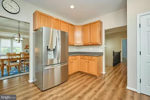 Kitchen - 3941 Solstice Ln, Dumfries, VA 22025 photo 3 of 3
