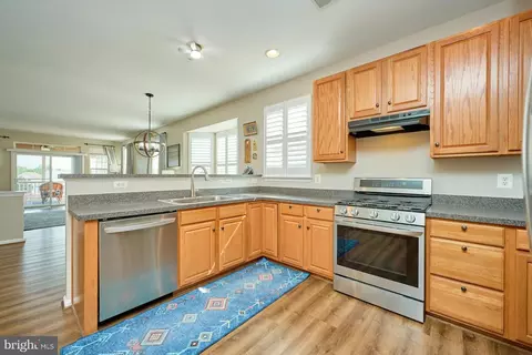 Kitchen - 3941 Solstice Ln, Dumfries, VA 22025 photo 1 of 3