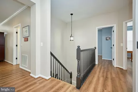 Entry Way - 3941 Solstice Ln, Dumfries, VA 22025 photo 3 of 5