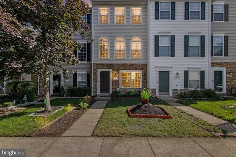 14395 Madrigal Dr, Woodbridge, VA 22193