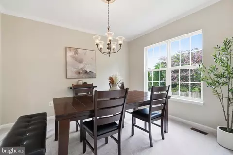 Dining - 8159 Tenbrook Dr, Gainesville, VA 20155 photo 2 of 3