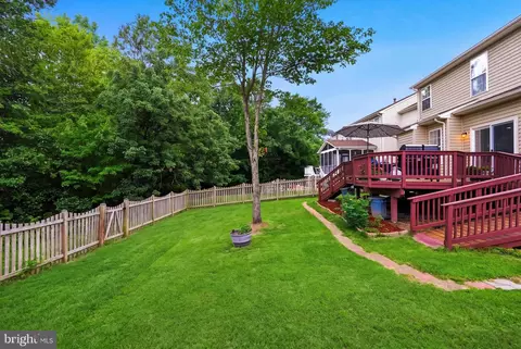 Exterior - 8159 Tenbrook Dr, Gainesville, VA 20155 photo 6 of 9