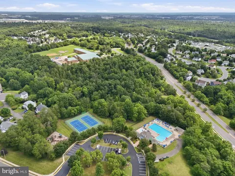 View/Area - 13536 Wembley Loop, Bristow, VA 20136 photo 6 of 7