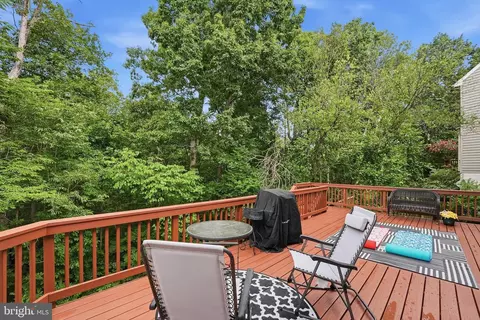 Exterior - 13536 Wembley Loop, Bristow, VA 20136 photo 10 of 12