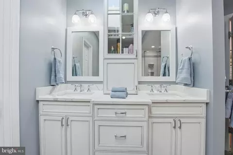 Bath - 13536 Wembley Loop, Bristow, VA 20136 photo 6 of 9