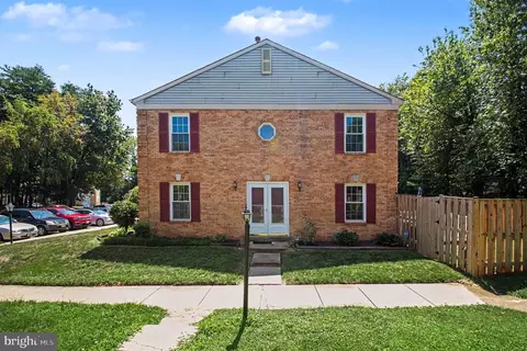 4715 S Park Ct, Woodbridge, VA 22193