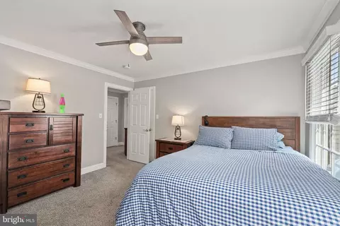 Bedroom - 8050 Amsterdam Ct, Gainesville, VA 20155 photo 6 of 9
