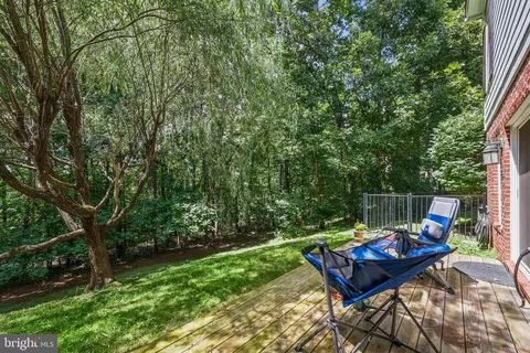 Exterior - 8050 Amsterdam Ct, Gainesville, VA 20155 photo 12 of 15