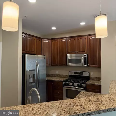 Kitchen - 6765 Hampton Bay Ln, Gainesville, VA 20155 photo 1 of 1