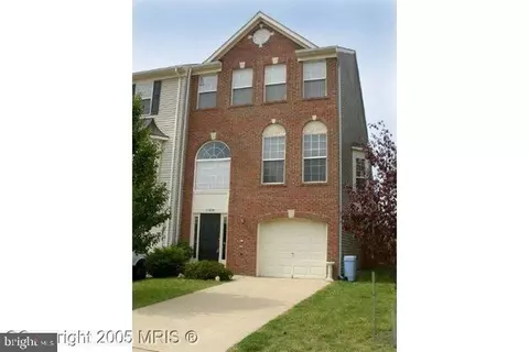 Exterior - 11074 Wainwright Pl, Manassas, VA 20109 photo 2 of 7